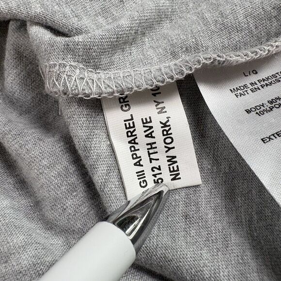 G-III 4Her by Carl Banks Oakland A’s Athletics Gray T Shirt Sz Large Rhinestone - Picture 12 of 13